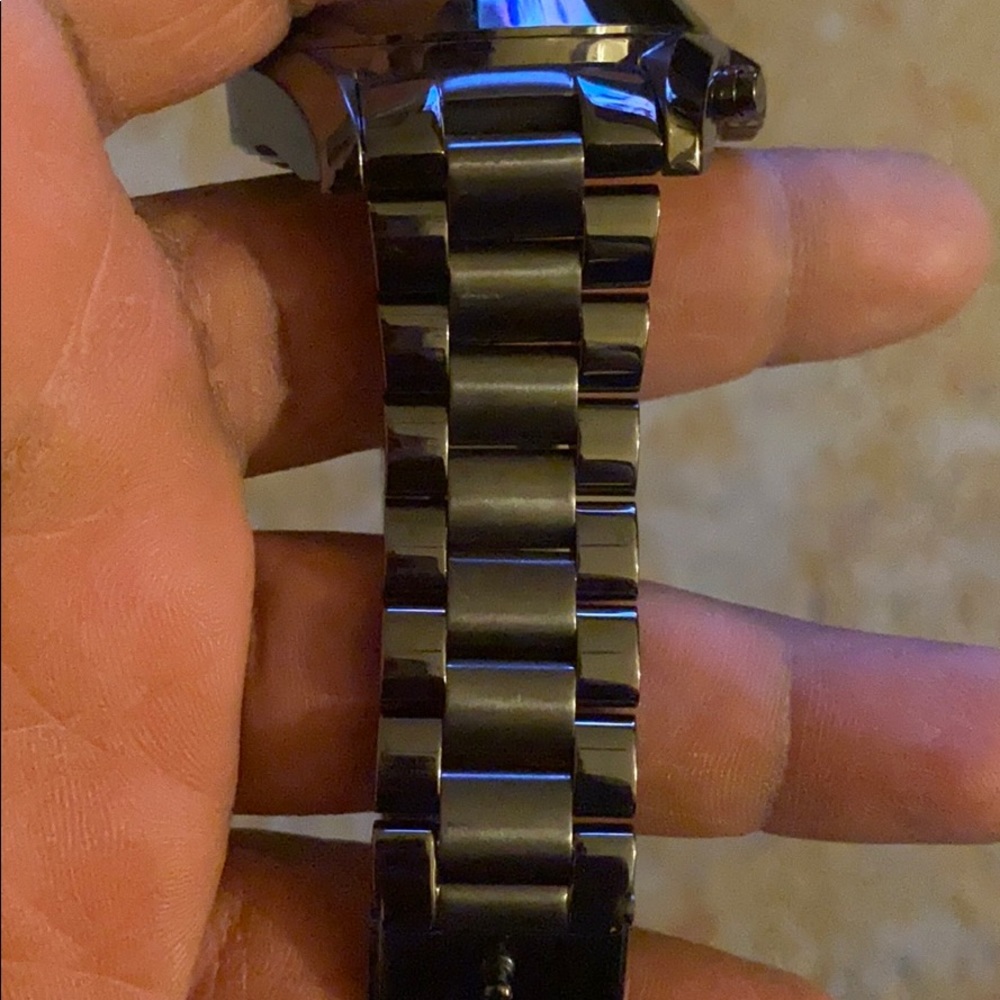 Mk Watch - Picture 6 of 7